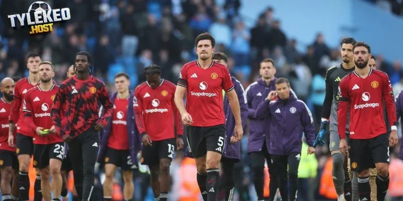 Diễn biến MU mất 8 cầu thủ vẫn giữ chặt trụ cột 