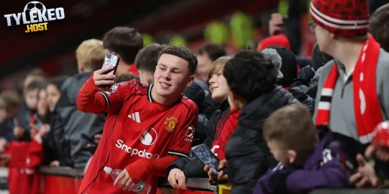 Kai Rooney được kỳ vọng lớn tại MU