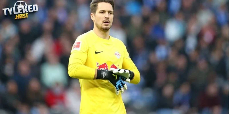 Lý do Blaswich rời Emirates